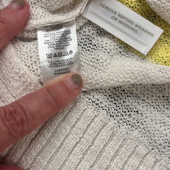 Lou & Grey Aloha pullover - Picture 8 of 8